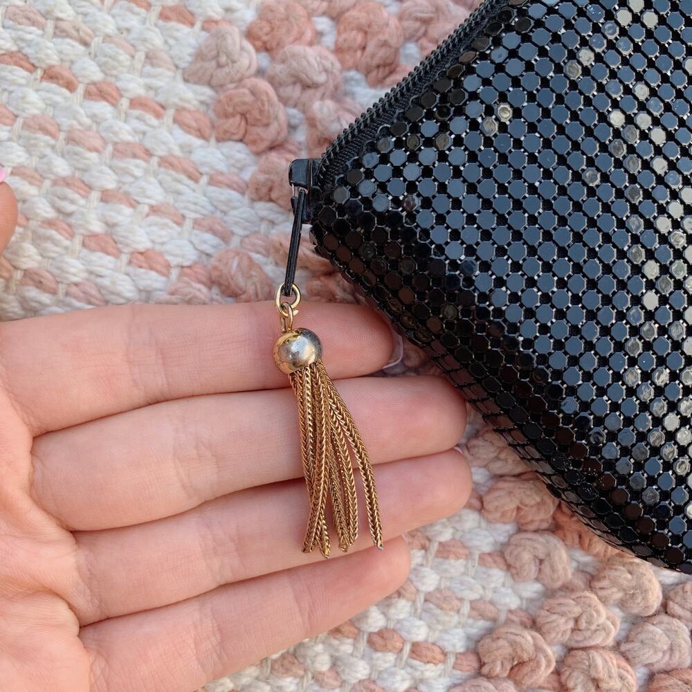 Black Vintage Shiny Coin Purse - Picture 3 of 3